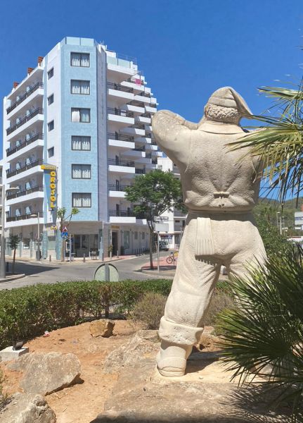 El "UC", uno de los monumentos más populares en San Antonio, Ibiza